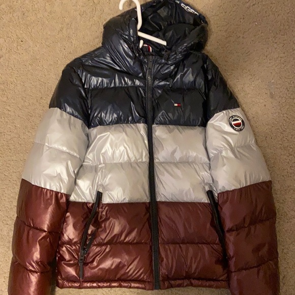 tommy hilfiger puffer coat - Picture 1 of 2